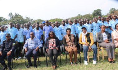 Iwawa : Ubuyobozi bw'Intara y'Amajyaruguru n'Uburenegerazuba bwasuye urubyiruko