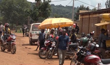 Ngoma : Abamotari babangamiwe n’amafaranga bakwa yitwa aya parikingi kandi ntayihari