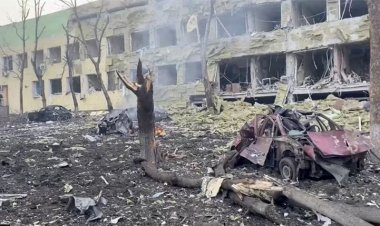 Uburusiya:  Umunyamakuru wabaye umudepite yakatiwe igifungo cy’imyaka 8 azira kunega igisilikari.