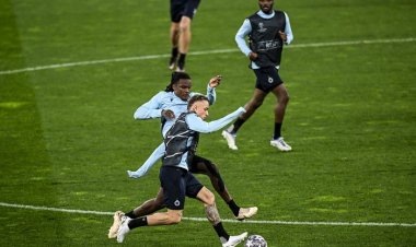 Spurs face uncertain future despite Conte return for AC Milan clash