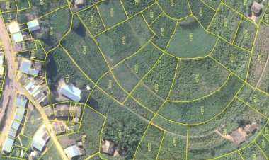 Hari abitiranya ubutaka bwa Leta n'ubwabo kuko babumaranye igihe nyamara ari ibisigara bya Leta