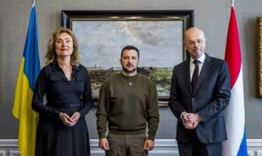 Perezida Zelensky wa Ukraine yagiye guhura n’abacamanza ba CPI.