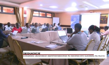 Abafatanyabikorwa mu mishinga irengera ibidukikije bari kongererwa ubushobozi  mu bikorwa byo gukorera mu mucyo