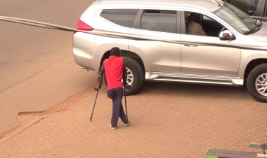 Iburasirazuba: Abafite ubumuga basabiriza barasabirwa inkunga y’ingoboka.