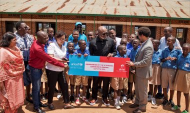 Ibigo by'amashuri 20 bimaze kugezwaho internet yihuta ya Airtel