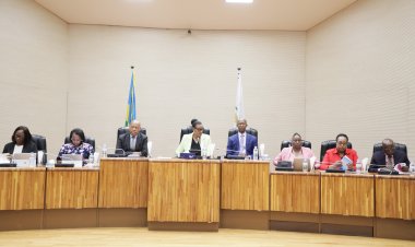 Harasabwa ko gukemura ibibazo by'abaturage byashyirwa mu mihigo y'uturere