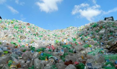 Muri 2050 isi izaba ihangayikishijwe na toni miliyoni 12 z’imyanda ya pulastiki zitabyazwa umusaruro