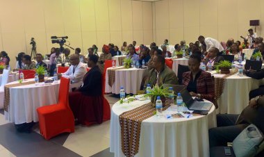 Abagore bakora ubucuruzi beretswe amahirwe ari mu isoko rusange ry’Afurika