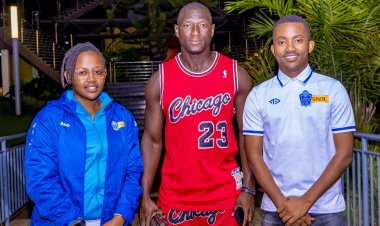 Rutahizamu mushya wa Rayon Sports yamaze gusesekara mu Rwanda