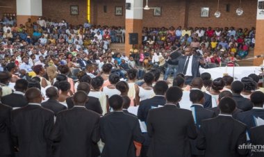 Haribazwa impamvu amadini n'amatorero n'imiryango itari iya Leta itagira uruhare mu gukemura ibibazo byugarije abaturage