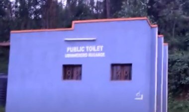 Inadequate public toilets force people to stop and urinate on the outskirts of the street