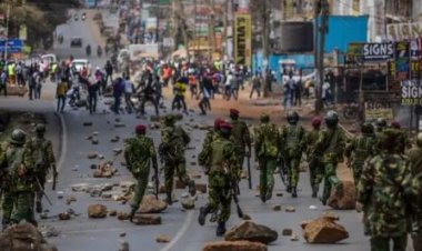 Kenya: inkunga ya Perezida Ruto ku nsengero yakuruye imyigaragambyo