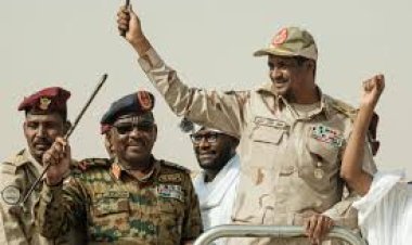 Umutwe witwara gisirikari watangaje leta ibangikanye, Sudani irushaho kwinjira mu icuraburindi