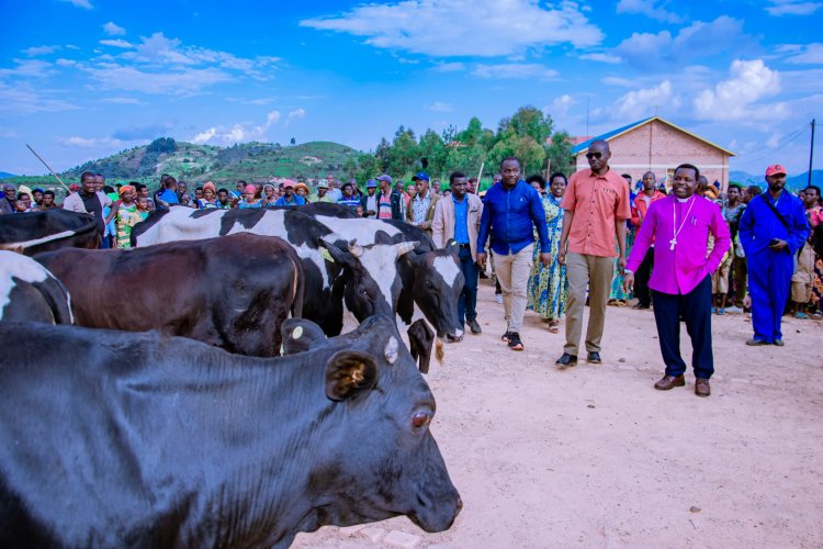 Nyamagabe: Abaturage basabwe kwirinda amakimbirane n’imyitwarire idindiza iterambere ryabo