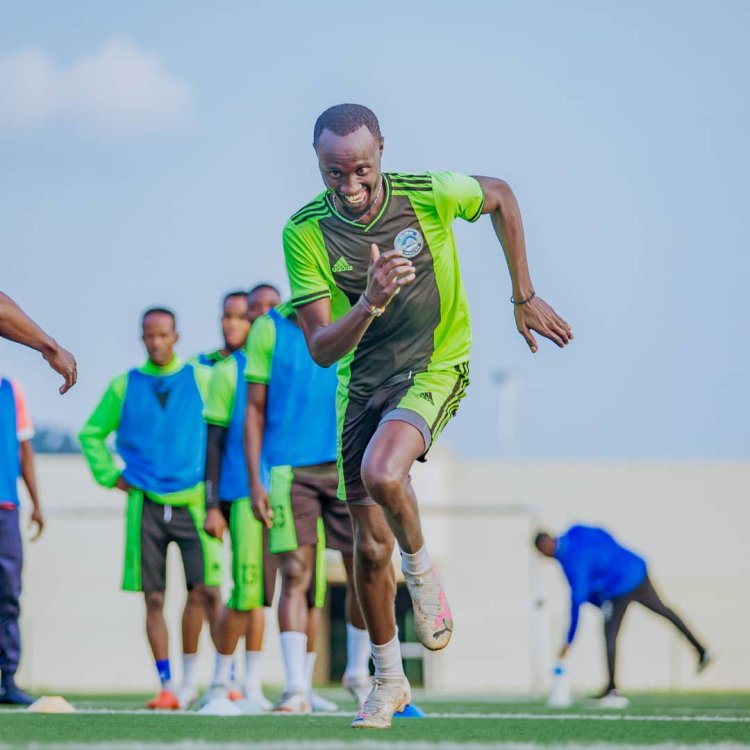 Kera kabaye AS Kigali yatangiye imyitozo