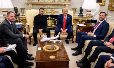 Perezida Volodymyr Zelensky yabanje kwigishwa uko yitwara imbere ya Donald Trump