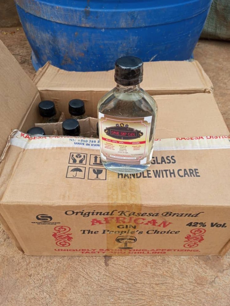 Umugore yafashwe akora inzoga zitujuje ubuziranenge