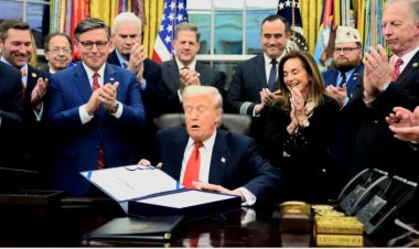 Trump ashyize umukono ku itegeko risubukura ibikorwa bya Leta nyuma y’iminsi 43 byarahagaze