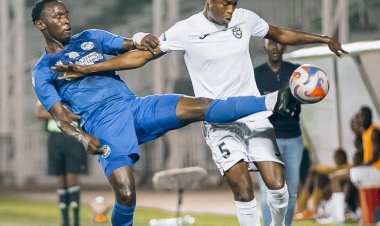 APR FC yagabanye amanota na AS KIGALI muri shampiyona.