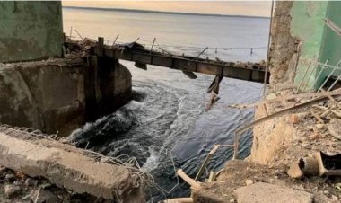 Ukraine: Habaye umwuzure nyuma yo kurasa misile ku rugomero runini rwo hafi y’Umujyi Perezida avukamo.