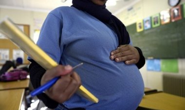 Hakenewe imbaraga mu gufasha abangavu batewe inda gukomeza amashuri