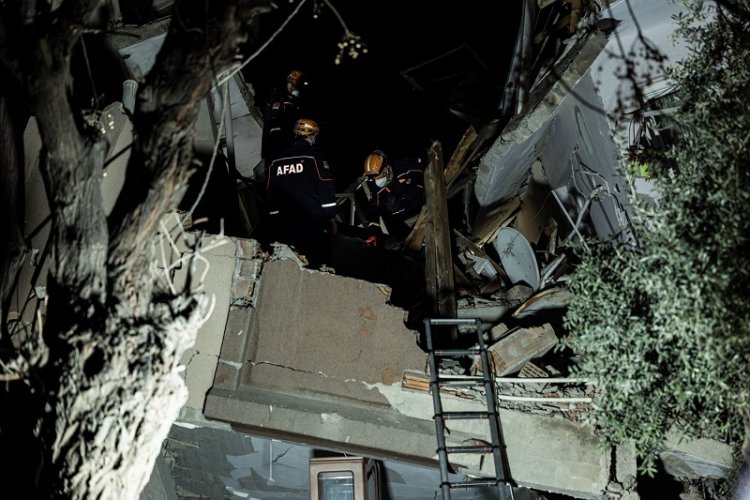 Turkey: six morts de plus dans les décombres après un nouveau séisme