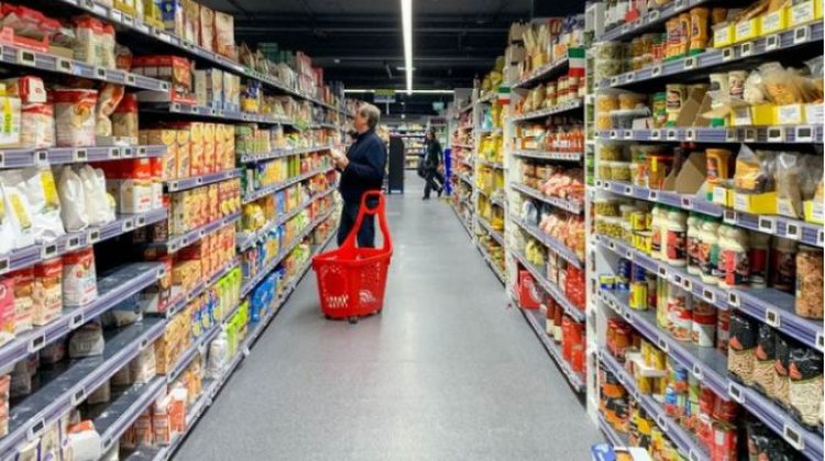 France: l'inflation remonte à 6,2% sur un an en février selon l'Insee