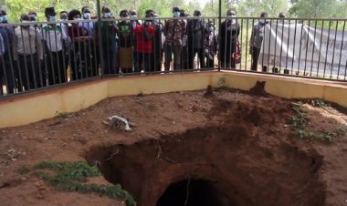 Kayonza- Rwinkwavu: Abarokokeye barasaba ko ibyobo bacukuwemo amabuye y’abaciro byajugunywemo abatutsi byashyirwaho ikimenyetso cy’amateka.