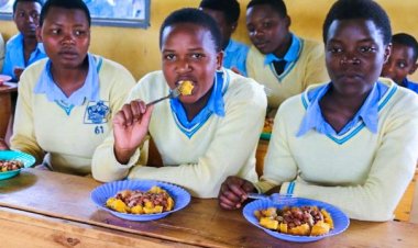 Izamuka ry’ibiciro ku isoko: impungenge mu mashuli mugihe ingengo y’imari bahabwa itiyongera.