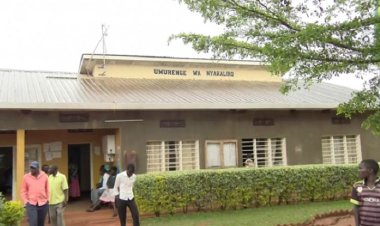 Rwamagana: Imiryango 30 yasenyewe irasaba kubakirwainzu zo kubamo.