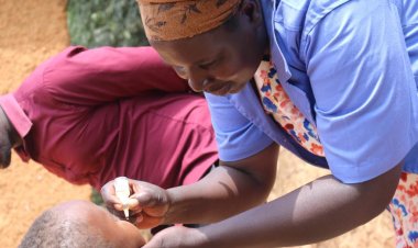 Hari ababyeyi bari kugora abajyanama b'ubuzima mu gukingira abana imbasa