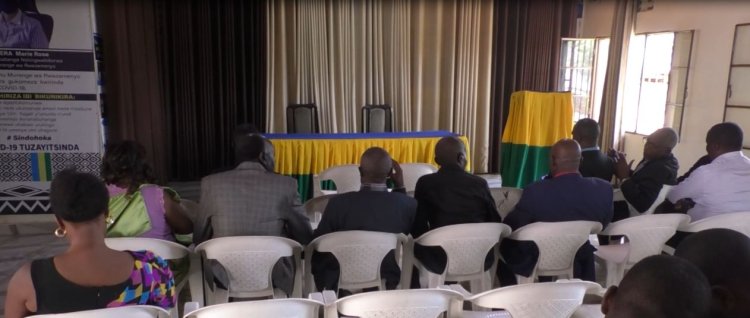 Ntibavuga rumwe ku mahitamo y’ubwoko bwo gusezerana buteganwa n’itegeko.