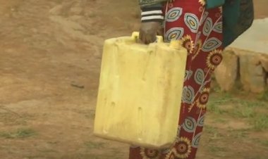 Gakenke: Babangamiwe n’amavomo bahawe atagikora!