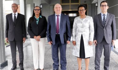 Inteko ishinga amategeko y’u Rwanda na Ambasade ya Algeria baganiriye ku mubano w’ibihugu byombi