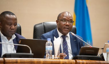 MINALOC yasabwe ibisobanuro ku mitangire mibi ya serivisi ikomeje kuranga abayobozi