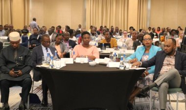 Imiryango itari iya Leta irasabwa gukorana n'abikorera