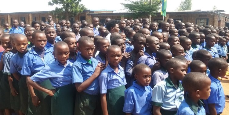 MINEDUC irasabwa gufatira ingamba ikibazo cy'abana bava mu mashuri