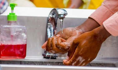 Abanyarwanda barasabwa kugira umuco wo gukaraba intoki birinda indwara