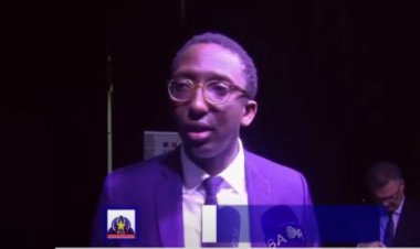 Umunyapolitiki w’umufaransa ukomoka mu Rwanda yasangije urubyiruko amateka ya jenoside n’ububi bwayo