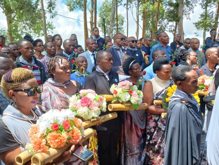 RUSIZI: Abarokotse jenoside b'i Nyabitimbo barahamya ko aribo rumuri rw'abiciwe kuri Paruwase yaho