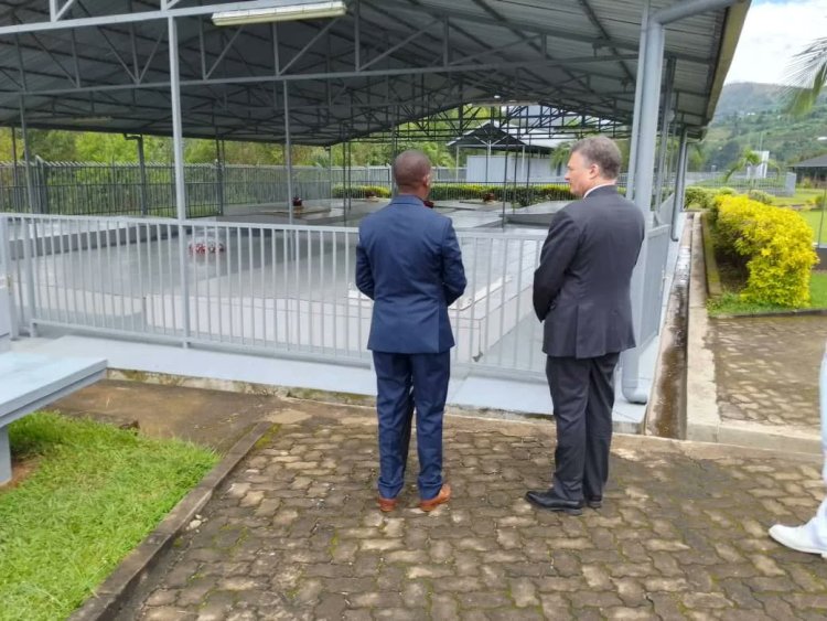 Ambasaderi w'Ubufaransa mu Rwanda Antoine Anfré avuga ko Jenoside idakwiye kuzongera kubaho ukundi mu Rwanda