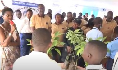 Rwamagana: Barasaba ko ibikorwa by’imurikabikorwa ry’abafatanyabikorwa b’akarere riva muri hoteli