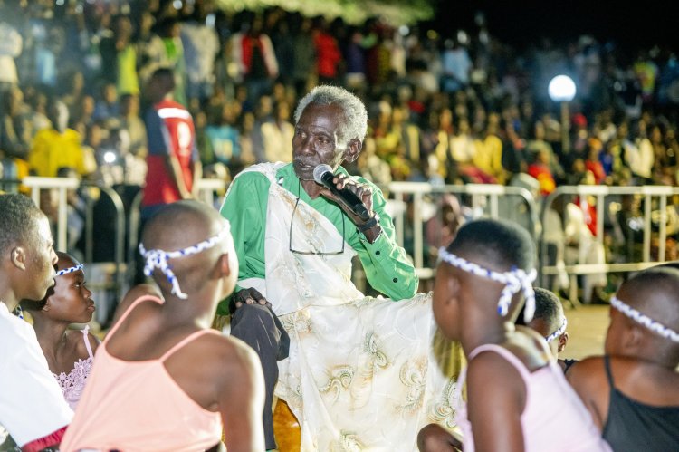 Nyanza: Abana barasabwa gusubira ku muco wo kuganuza ababyeyi