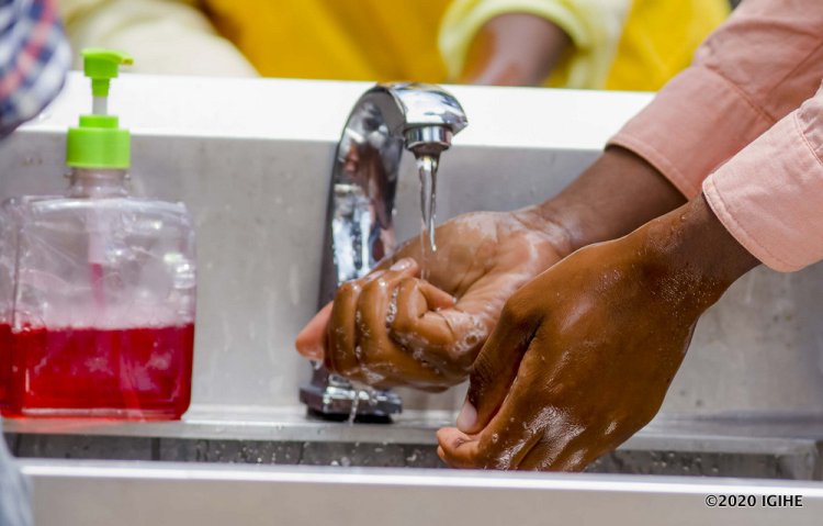 Utazubahiriza amabwiriza y'ubukarabiro azahanwa