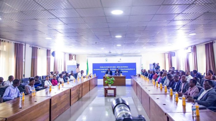 Minisiteri y’uburezi iravuga ko igiye kongera imbaraga mu masomo y’imibare na siyansi