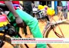Kigali: Abanyonzi bakorera Karuruma - Gashyushya barinubira kwirukanwa mu muhanda