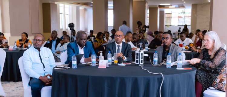 Haracyari ibibazo bituma itangazamakuru ryo mu Rwanda ridatera imbere