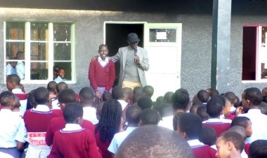 Hari abasanga ururimi ry'Igishinwa rukwiye kwigishwa mu Rwanda kandi rukigishwa neza