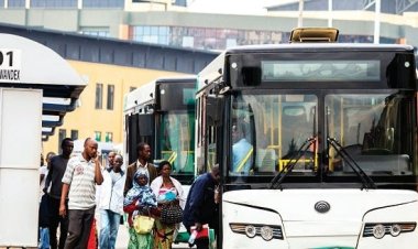 Kigali: Barinubira bamwe mu bashoferi batendeka mu modoka rusange