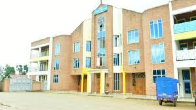 Abayobozi b’amadini n’amatorera baratunga intoki ababyeyi biyambura inshingano zo kurera